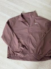 Nike フード付 ペプラムジャケット S - メルカリ