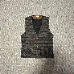 URBAN RESEARCH 日本製 ニットベスト