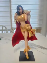 ONE PIECE ボア・ハンコック フィギュア