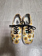 235)VANS ヴァラ アセンティック スニーカー