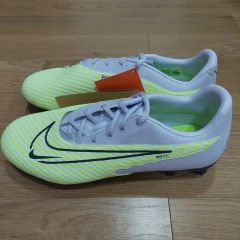 NIKEフットサルシューズ エラスティコフィナーレII サイズ27.5 - メルカリ