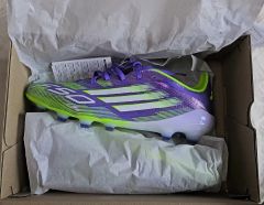 未使用 F50 MESSI〔メッシー〕シューズ 箱にメッセージとサイン入り