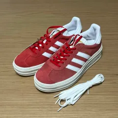 240 (W) adidas アディダス ガゼル ボールド レッド 白