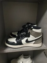 ブラックモカ NIKEのサムネイル