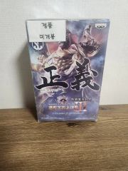 League of legends リフトバウンドbox 第3弾 中国語版 - メルカリ