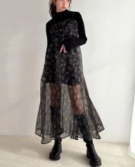 tnewties 私に物語を聞かせて Vネックドレス - メルカリ