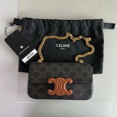 未使用】CELINE トリオンフ チェーンバッグ 197992DQW-04LU - メルカリ