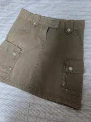 カーキカーゴミニスカート