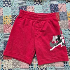 NIKE ジョーダン ハーフパンツ キッズ 2T