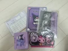 (まとめ)クロミ グッズセット カレンダー バッジ ポーチ ポストイット 文具 収納 サンリオ