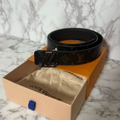 LOUIS VUITTON ブラックレザーベルト 95/38 - メルカリ
