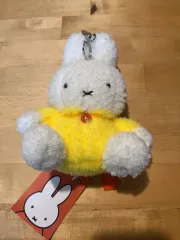 新品 ふわふわ ミッフィー ぬいぐるみ キーホルダー