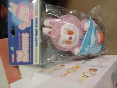 コンビニ ラブブ(Labubu) バスケット ピンク 出品