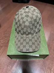 グッチ GG キャンバス ボールキャップ XL 出品