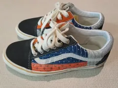 235 VANS ローカットスニーカーのサムネイル