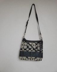 COACH シグネチャー ショルダーバッグ ブラック×シルバー タグ付き 