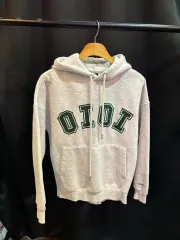 O!Oi 正規品 アーチロゴ フーディーのサムネイル