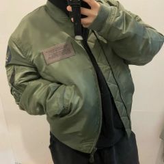 美品】U.S.MILITARY ワッペン付 キルティングベスト リメイク KH 