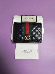 レア✨グッチ 二つ折り財布 GGマーモント キルティング レザー バイ