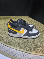 ナイキ エアフォース 260