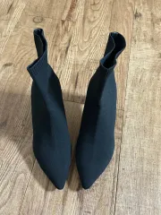 ZARA ザラ ブーツヒール