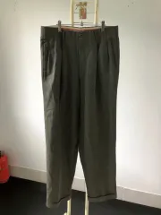 (正規品)モスキーノ ウール100% ロールアップ ズボン (メンズ 30)のサムネイル