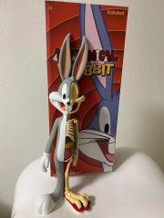 RON ENGLISH】LOONEY TUNES バッグスバニー フィギュア - メルカリ
