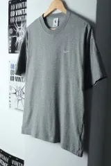 (M) NIKE ナイキ 半袖 Tシャツ グレー スウッシュ-1429E