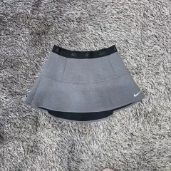 ナイキ レディース ゴルフスカート/レディース (L)/B777/新品