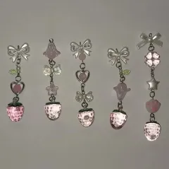 いちごビーズキーホルダー 5個 まとめ