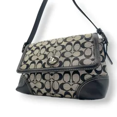 美品 コーチ COACH ショルダーバッグ キャンバス レザー 本革 グレー ブラック 黒 シルバー金具 シグネチャー クロスボディ 斜め掛け可 フラップ エレガント クラシック カジュアル デイリー お出かけ 旅行 レディース 自立可 ターンロック S91
