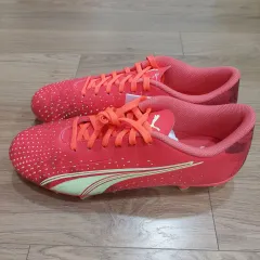 プーマ ウルトラ AG 男子 サッカーシューズ 在庫処分