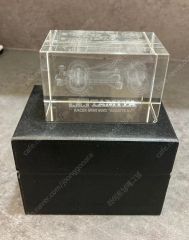 レア❗️2013 MotoGP 三冠記念 クリスタル 非売品 HRC 関係者配布品