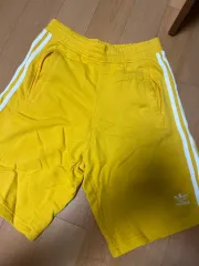 アディダス 黄色 ハーフパンツ