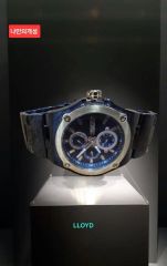 専用RADO メンズ黒革新古品　シリアルナンバー有りメンテナンス要　取引き中 専用RADO メンズ黒革新古品 シリアルナンバー有りメンテナンス要 取引