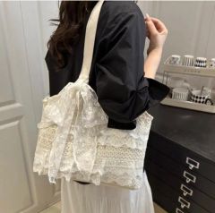saha by ellie サハバイエリー フリルバッグ 限定 ホワイト ミニ 