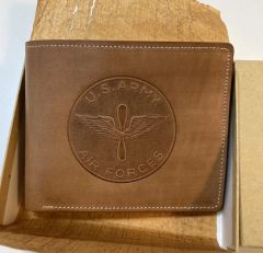 激レア RED WING SHOES ブラック二つ折り財布 - メルカリ
