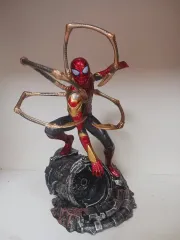 アイアン スパイダー フィギュア