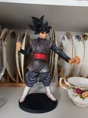 フィギュア