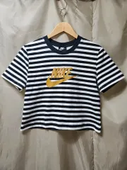 ナイキ ストライプ 半袖 クロップドTシャツ