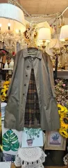DAKS カーキ色 CHECK 裏地 トレンチ コートのサムネイル