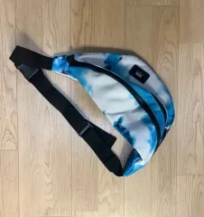 VANS タイダイ ヒップバッグのサムネイル