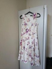 美品✨TALBOTS 大きめ 花柄 フレアワンピース 10 L相当 膝下丈 - メルカリ