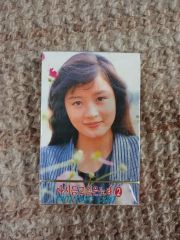 4♦当時ものEサイズ　写真　岡田有希子　生写真　ユッコ　検) 4♢当時ものEサイズ 写真 岡田有希子 生写真 ユッコ 検) - メルカリ