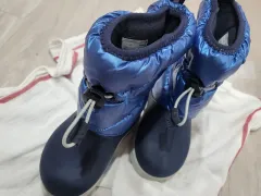 クロックス 冬 ブーツ（新品）