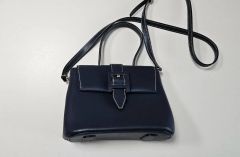agnes.b 巾着 ショルダーバッグ アリス 牛床革 ブルー - メルカリ