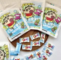 クレヨンしんちゃん 圧縮タオル ポータブルコインティッシュ バッグにすっぽり収まる旅行に