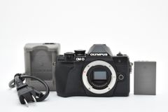 ■ 미품 ■ 올림푸스 OLYMPUS OM-D E-M10 Mark III 몸 [동작 확인 완료] #9347 NK.May.0226