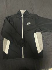 NIKE レース刺繍ロゴ ウィンドブレーカー ブラック | Mercari