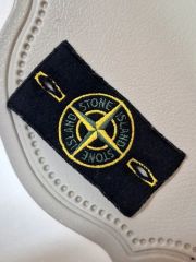 希少品【STONE ISLAND/ストーンアイランド】ワッペン（ボタン付き